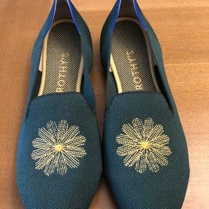 Rothy's Loafer in embroidered green
